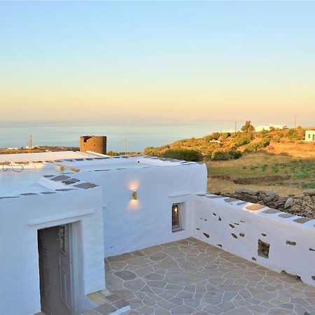 Windmill Arades Suite Apollonia  Ngoại thất bức ảnh
