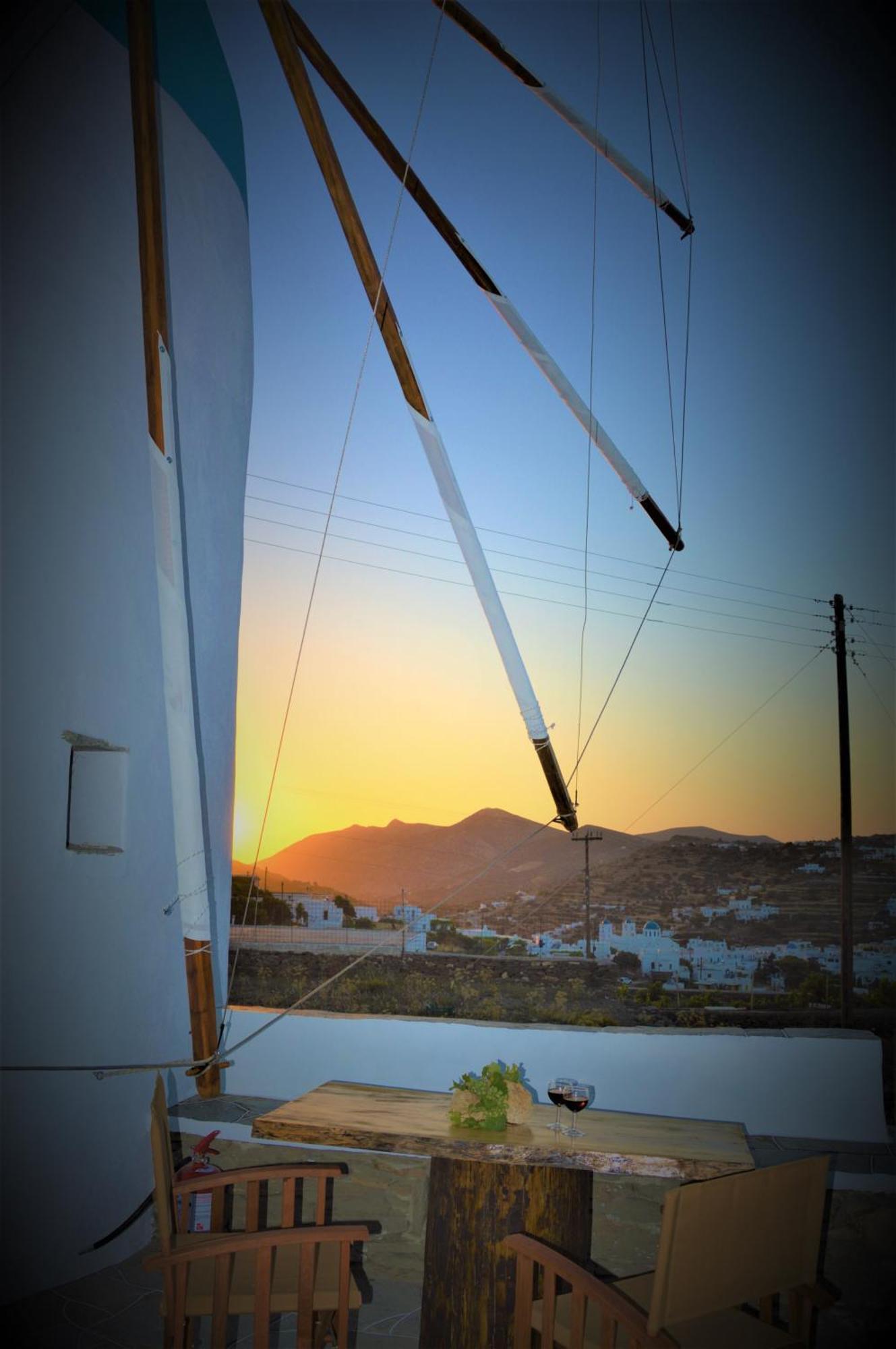 Windmill Arades Suite Apollonia  Phòng bức ảnh